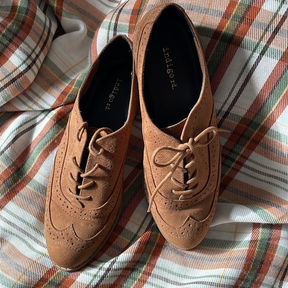 INDIGO RD. HOURS OXFORD
Get a cool, casual look in the Indigo Rd. Hours. - Picture 8 of 16